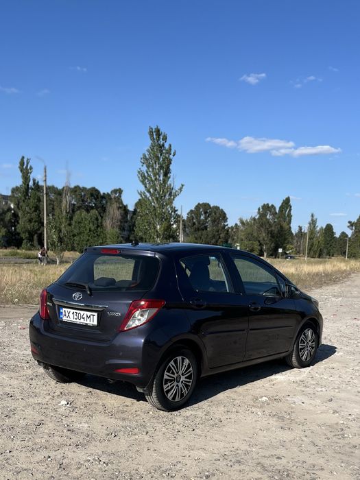 Продам автівку TOYOTA