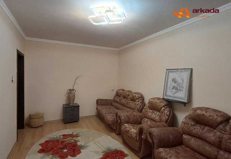 Оренда  3 кім. квартири по вул. В. Стуса - Івано-Франківськ