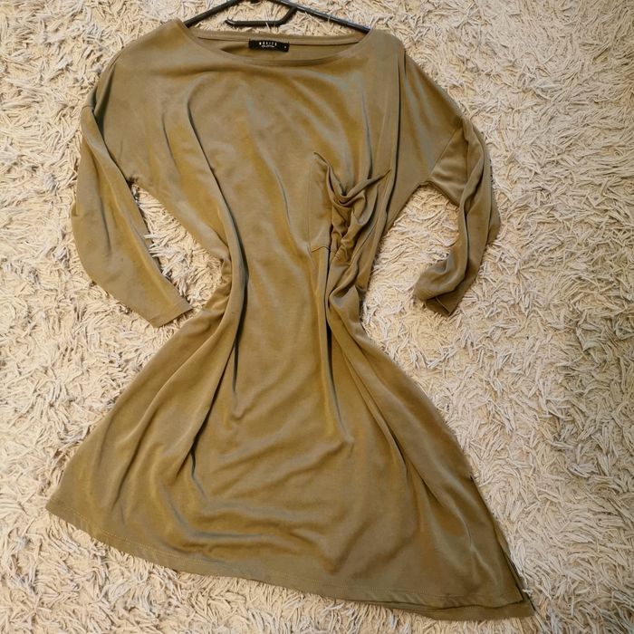 sukienka khaki na lato