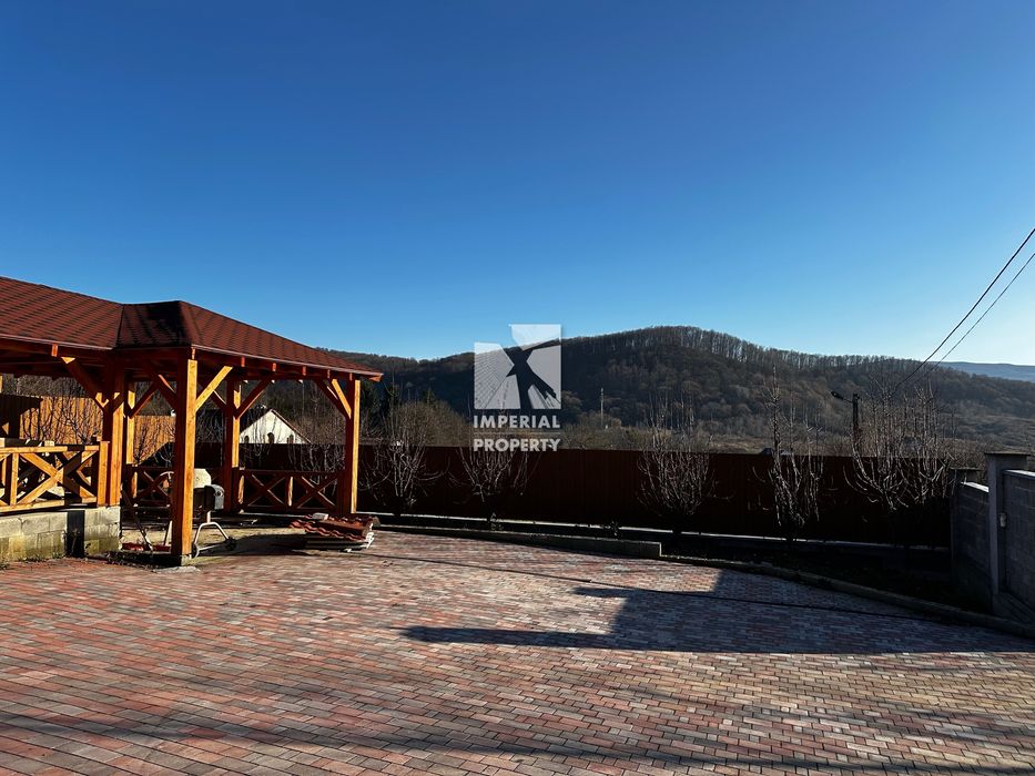 Продаж унікального будинку в Чинадієво! Панорамний будинок !