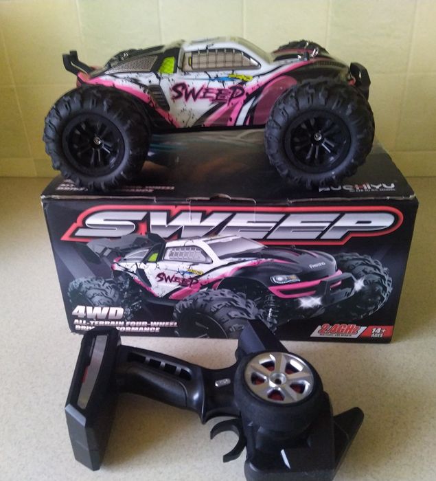 Samochód zdalnie sterowany RC SWEEP 4WD Brushless – 1:16 4WD 80km