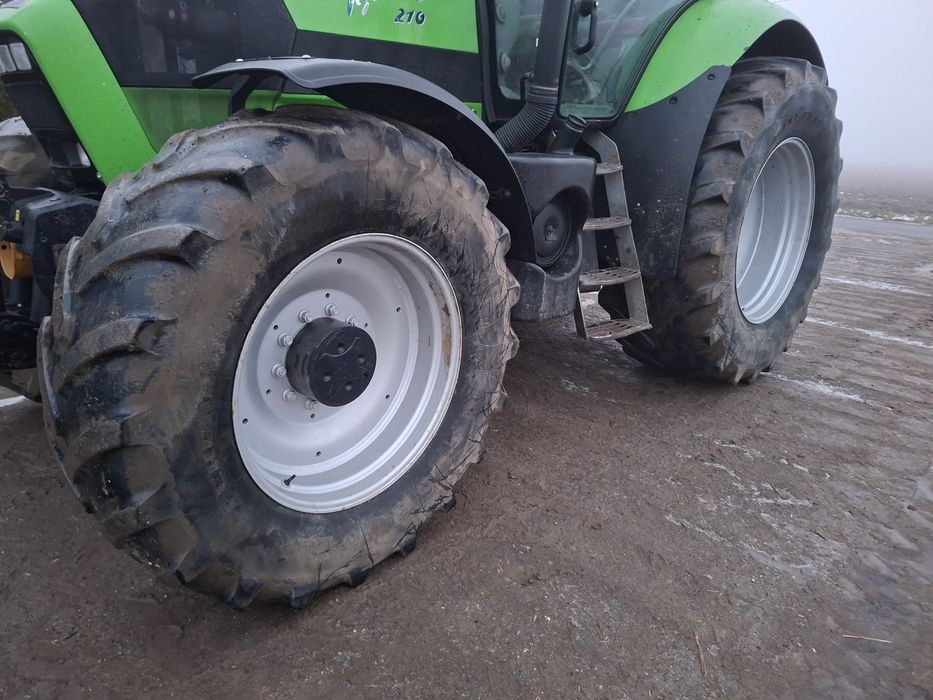 Opony 710.70r42 520.70r34