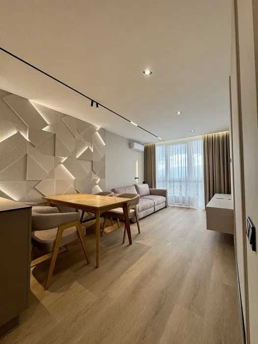 Краща 3-кімнатна 76м²! Варшавський, Виговського 44, Нивки, Виноградар