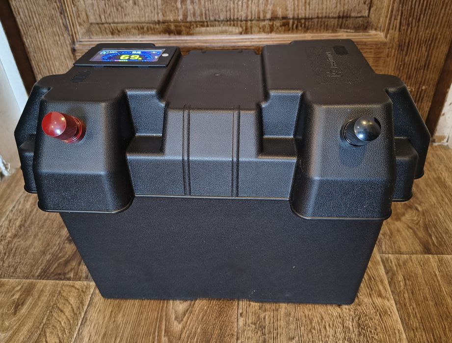 Акумулятор Lifepo4 в захисному кейсі