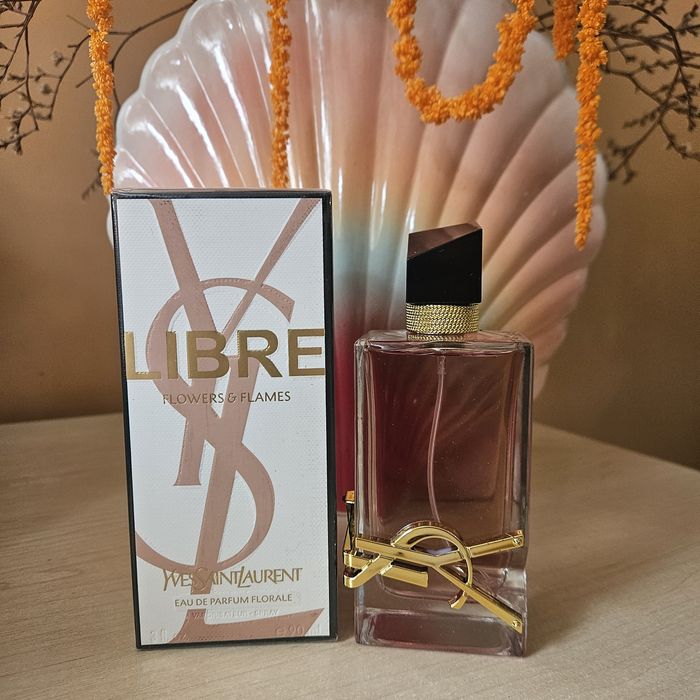 ДУХИ ПАРФУМ  жіночий Yves Saint Laurent Libre Flowers & Flames 90 мл