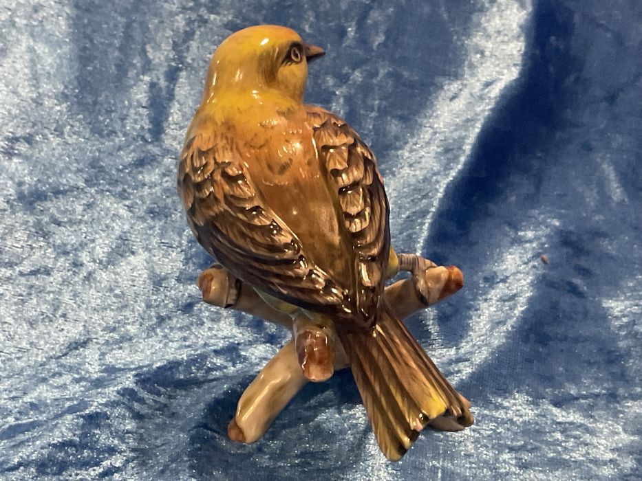 Ave vista alegre porcelana pintura manual 12 cm. Anúncios abaixo