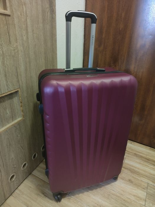 Walizka podróżna turystyczna duża bagaż rejestrowany na kółkach 70 28"