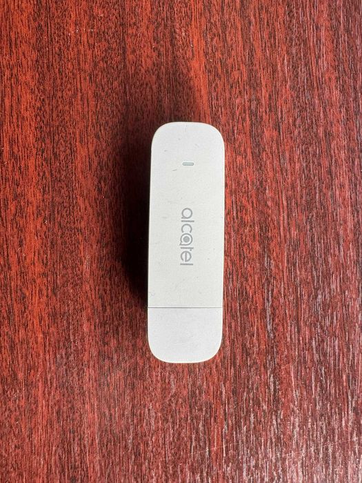 Модем Alcatel IK40V