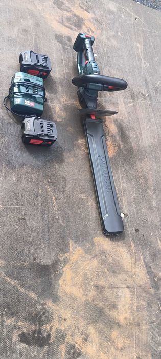 Nożycze do żywopłotu  akumulatorowe Metabo HS 18 LTX 45