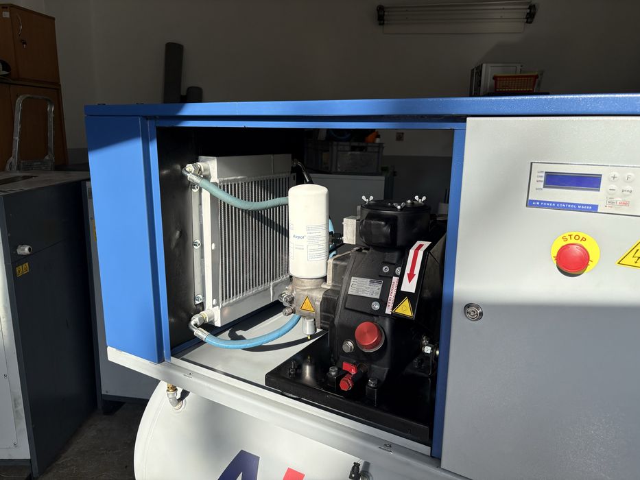 Kompresor śrubowy Airpol K7 7,5kW 10 bar jak nowy