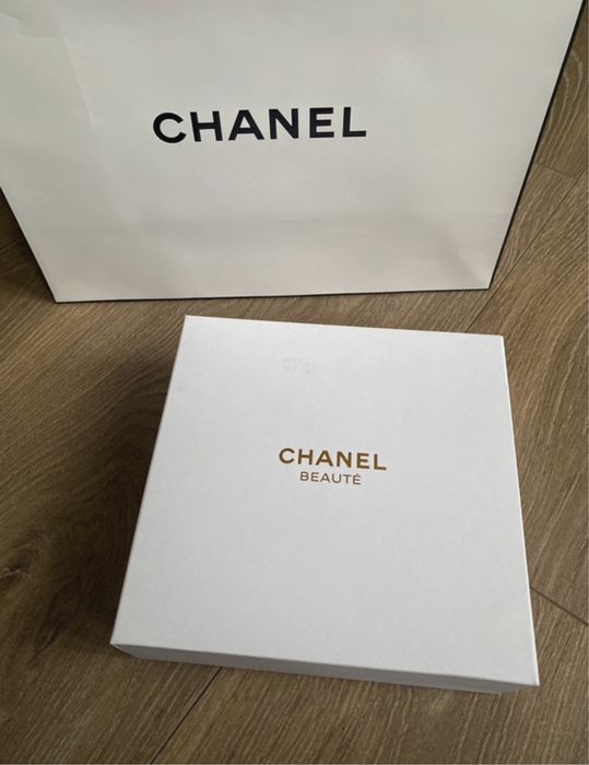 Chanel limitowana kosmetyczka