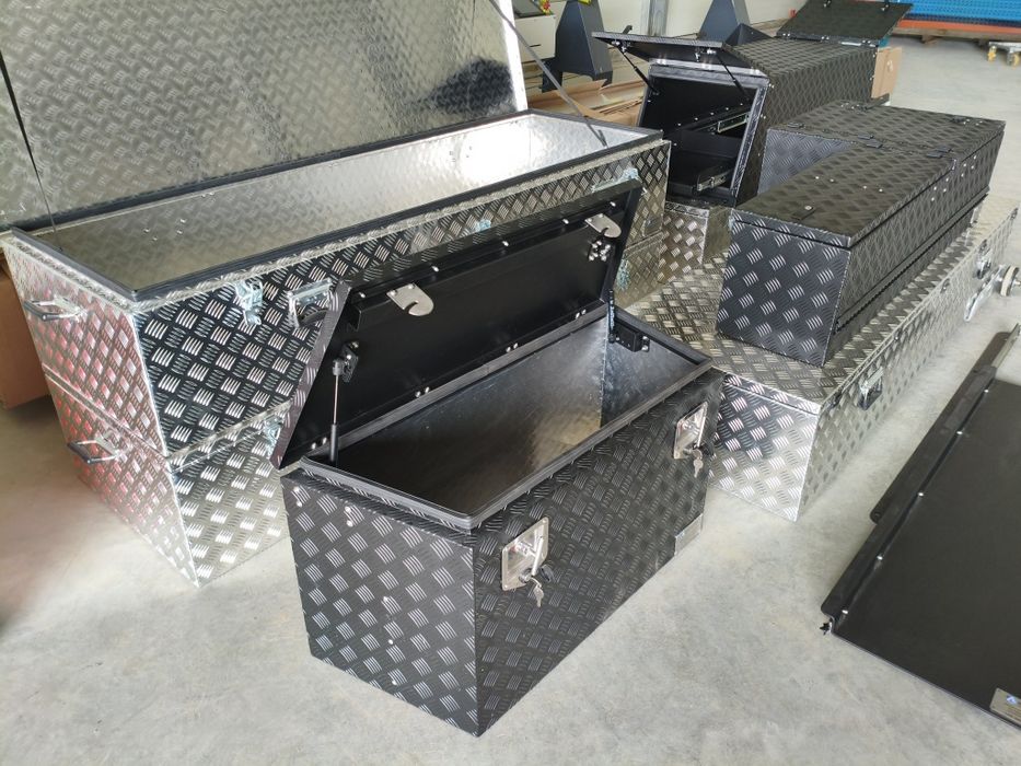Skrzynia aluminiowa trapez na dyszel przyczepa offroad podłodziowa Alucase PREMIUM