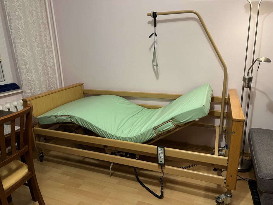 Łóżko rehabilitacyjne wielofunkcyjne