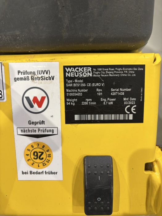 Przecinarka jezdna WACKER NEUSON BFS 1350 – Honda, EURO V