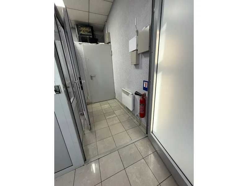 Нежитлові вбудовані приміщення, 73 кв. м, Іршава, вул. Білецька, 1/1