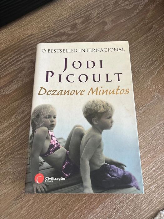 Dezanove Minutos de Jodi Picoult