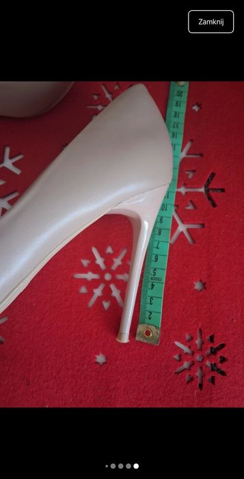 Szpilki beżowe eleganckie weselne nowe r 38