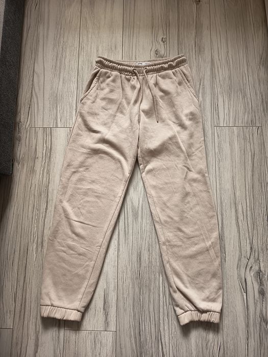 Spodnie dresowe z Sinsay