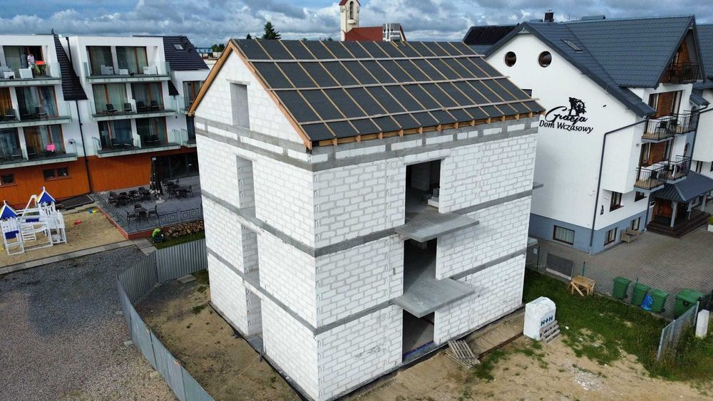 Solidne stany surowe i profesjonalne murarstwo