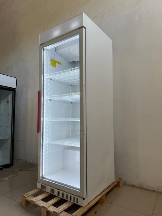 Szeroka chlodziarka  witryna Ubc 75 cm 600 l na blachy kosze gn