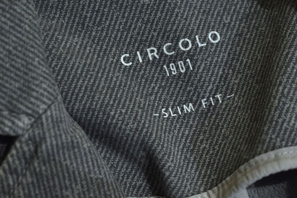 Circolo 1901 Szara Marynarka Damska Żakiet Slim Fit It40 Eu 36