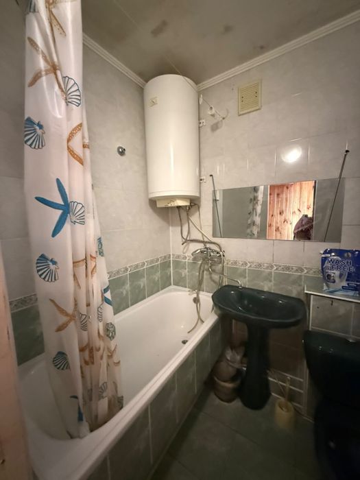 Продається 2 х кімнатна квартира Святопетрівське