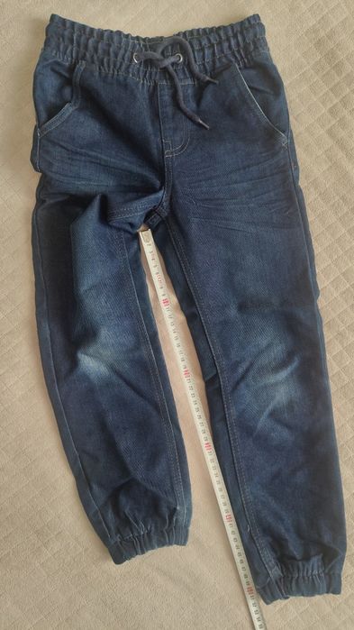 Spodnie chłopięce roz. 122