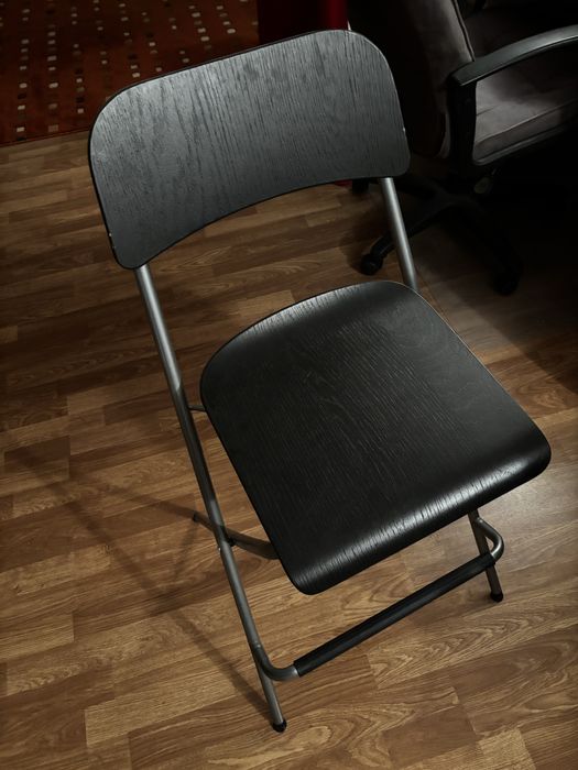 Conjunto de 3 Bancos Altos com Encosto