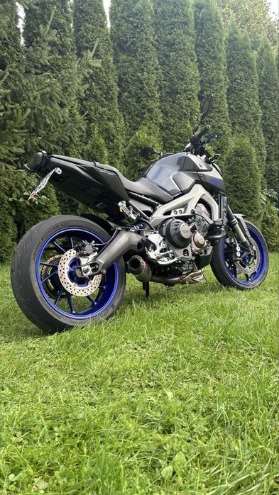 Yamaha MT-09 super stan 2015