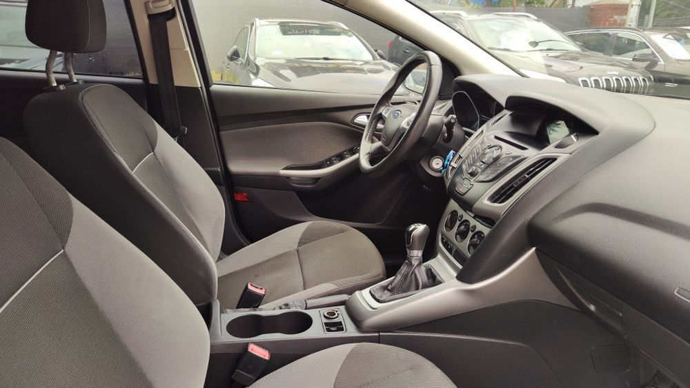 Ford Focus 1,6 benzyna Gaz Salon Polska