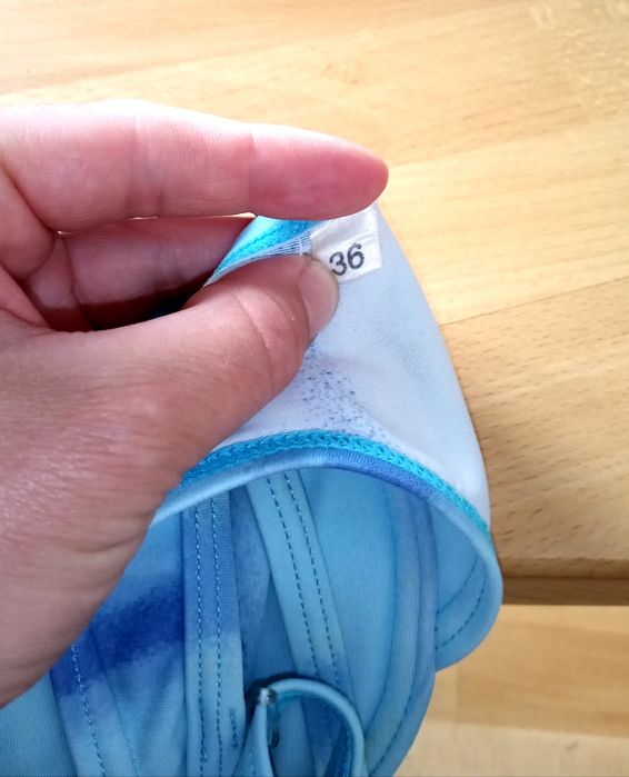 Strój kąpielowy dwuczęściowy niebieski turkusowy paski 36/S