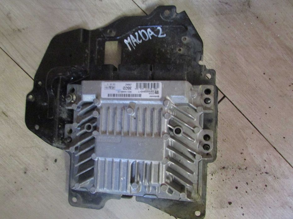Sterownik silnika Mazda 2 2009 r