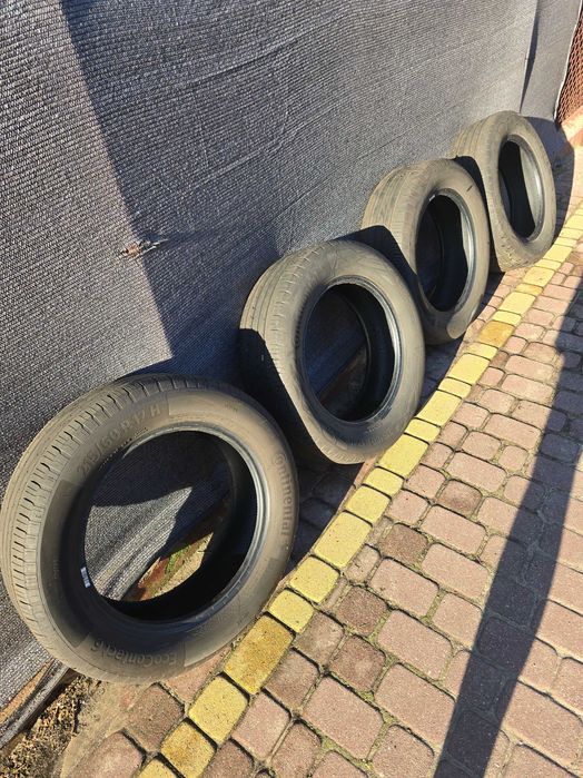 Opony letnie 215/60 R17 96H Continental