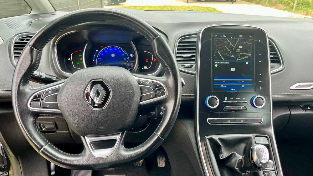 Renault Grand Scenic 1.5 Hybrid Assist NACIONAL