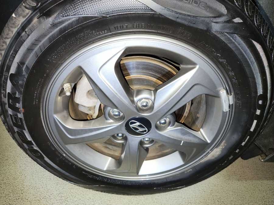 Hyundai Avante 2016 AD 1.6 e-VGT Smart