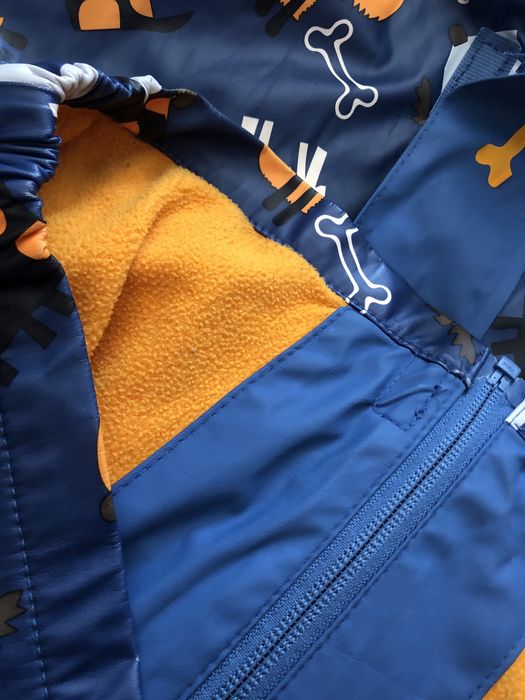 Куртка ,ветровка