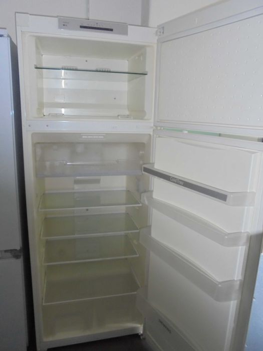 Frigorifico - SIEMENS / Bom estado / Com garantia