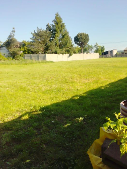Działka budowlana Poręba 1185 m² - wszystkie media, asfalt, gotowa pod budowę! - Widok 2