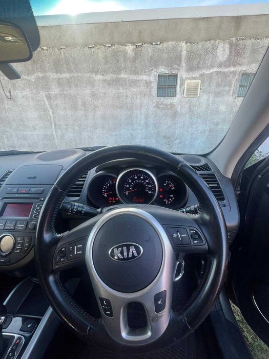Kia Soul 1.6 CRDi Automático diesel 2014, Volante à Direita, Matrícula Portuguesa