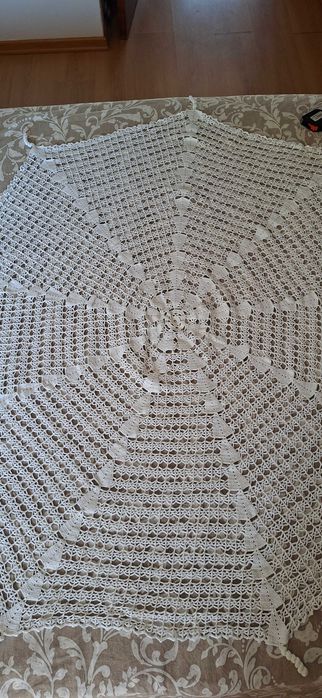 Toalha de crochet feita à mão