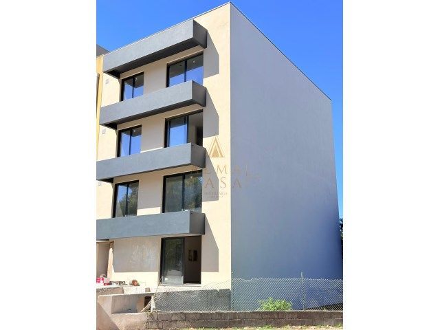 Fantástico apartamento T2 Novo
