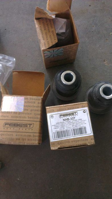 Продам 4 сайлентблоки 2NAB-326, 2NAB-327 Febest
