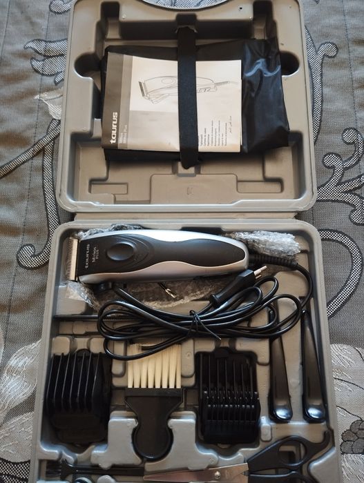 Máquina de cortar cabelo Taurus