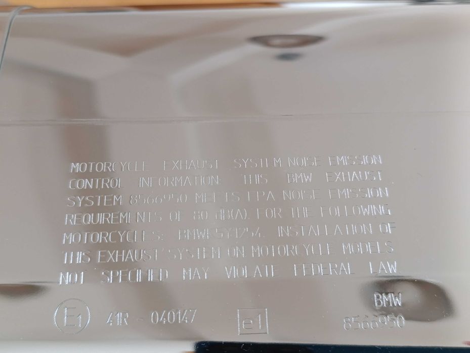 Escape original BMW R1250R 2023 - Como novo