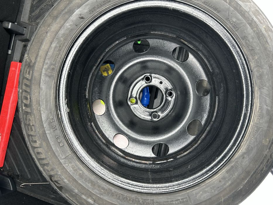 bridgestone ecopia ep422 plus 205 55r16 - Купити шини, диски та