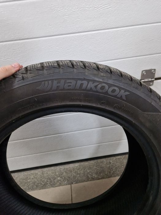 Шины Hankook Winter I*Cept iZ2