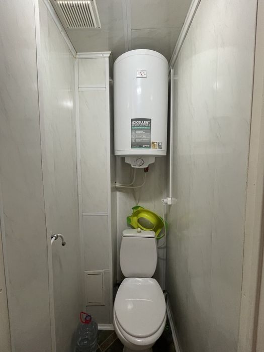 Сдам 3-комн квартиру Газ.Таирова Ак.Королева, 75.
В доме газ ! 
Три раздельные комнаты