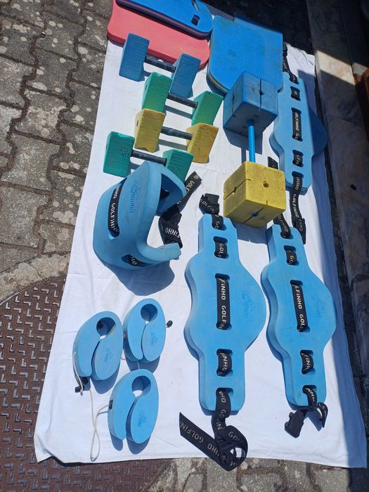 Acessórios Golfinho Sports para piscina 16 unidades