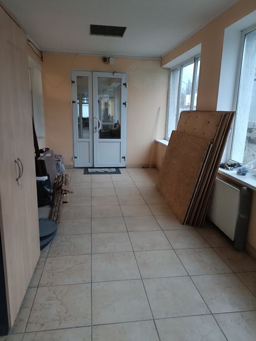 Відрадний. Виробниче приміщення 540м(можлива частина)