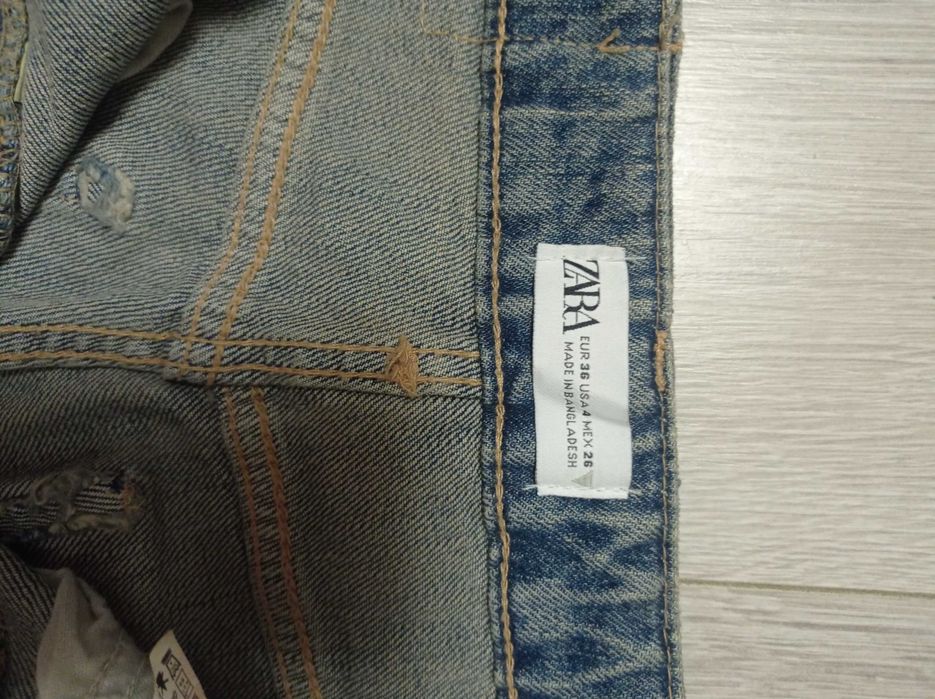 Продам джинси Мом Zara